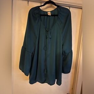 Plus Size Women’s Dark Teal Shirt With Large Sleeves